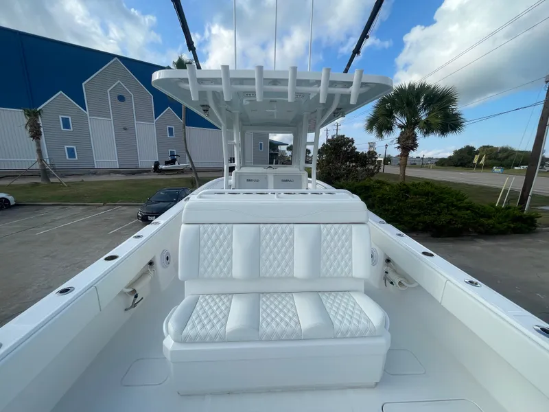 Slide: The Image of Invincible 33 Catamaran 2022 - 33