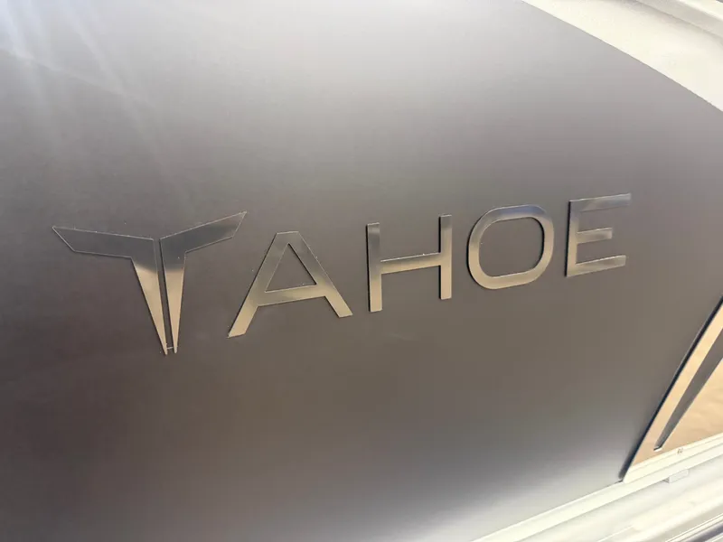 Slide: The Image of Tahoe LTZ 2385 Swingback (VRB) & Honda 4-Stroke EFI 2026 - 41