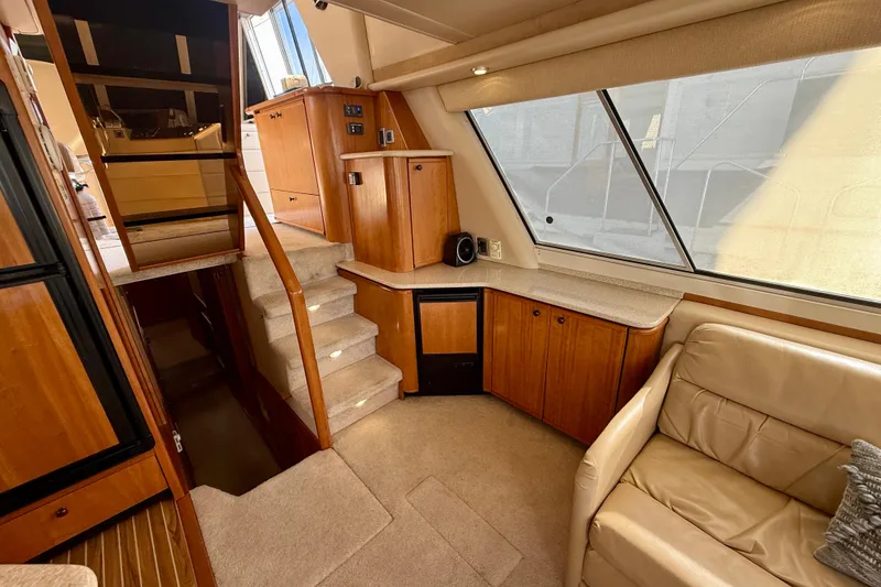 Slide: The Image of Luxurious interior of a 2004 Meridian 490 Pilothouse yacht with modern amenities. - 31