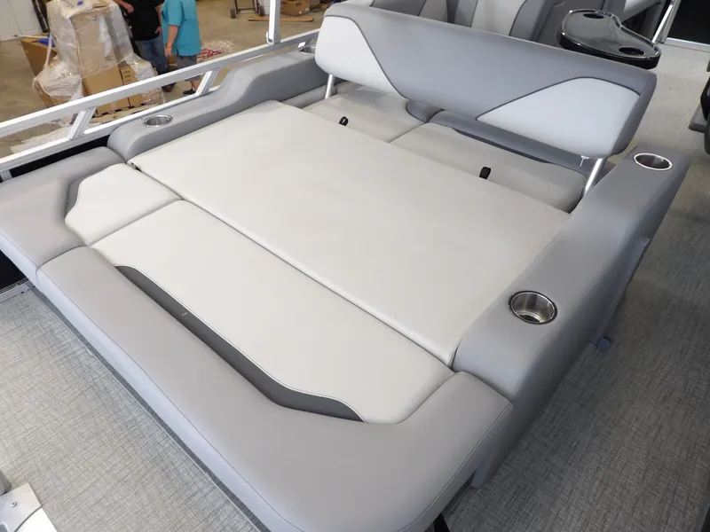 Slide: The Image of Avalon VNT VRB21 2026 - 40