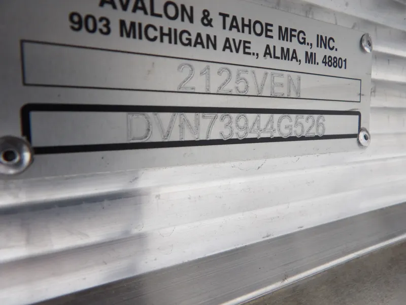 Slide: The Image of Avalon VNT VRB21 2026 - 44