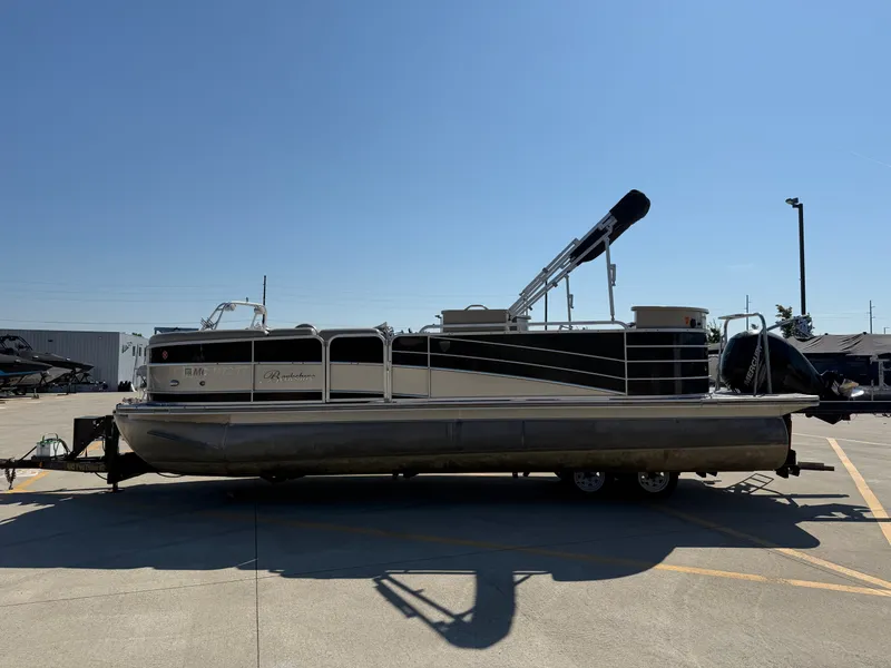 Slide: The Image of Berkshire 230E 2015 - 4