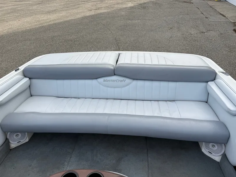 Slide: The Image of MasterCraft ProStar 209 2001 - 9