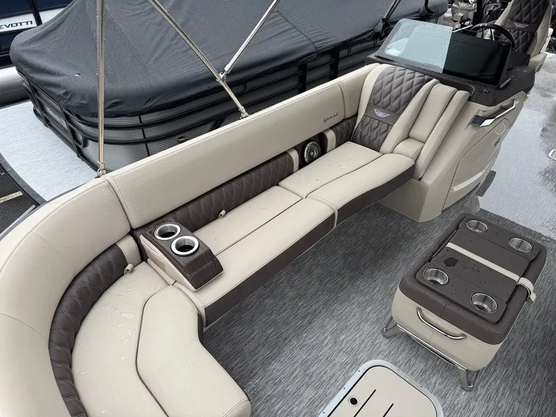 Slide: The Image of Bennington 30QXSBAX2 2026 - 4