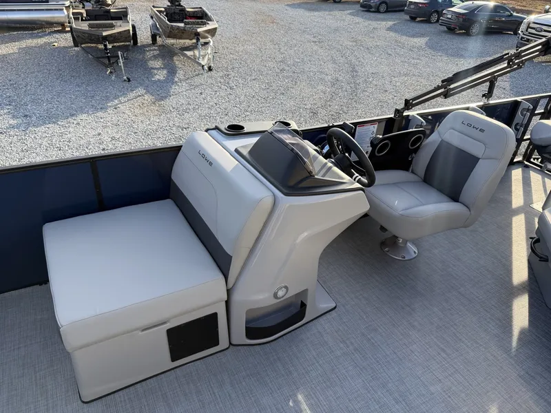 Slide: The Image of Lowe LF 172 2026 - 7