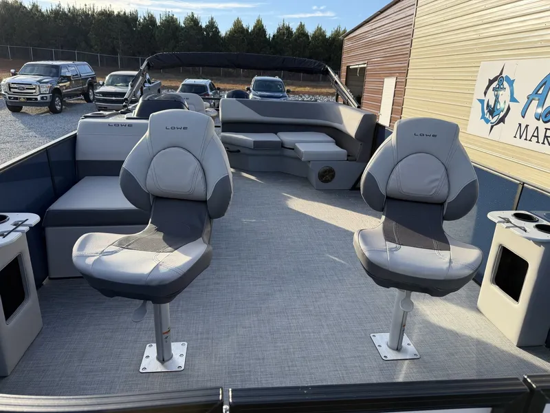 Slide: The Image of Lowe LF 172 2026 - 3