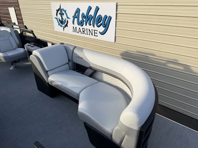 Slide: The Image of Lowe Ss 230 2026 - 3