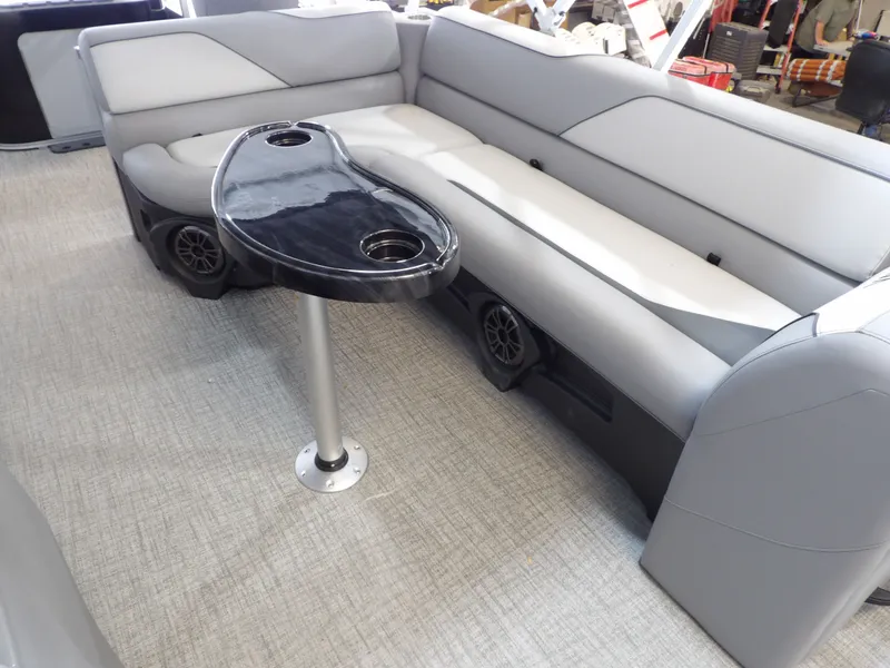 Slide: The Image of Avalon Venture 85 Rear Fish - 21' 2026 - 18