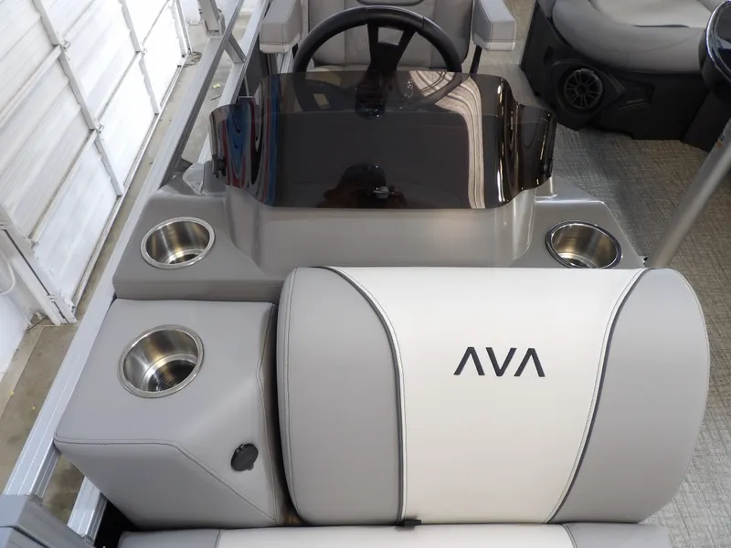 Slide: The Image of Avalon Venture 85 Rear Fish - 21' 2026 - 17