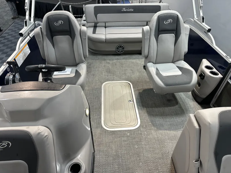 Slide: The Image of Barletta Aria 24UC 2025 - 16