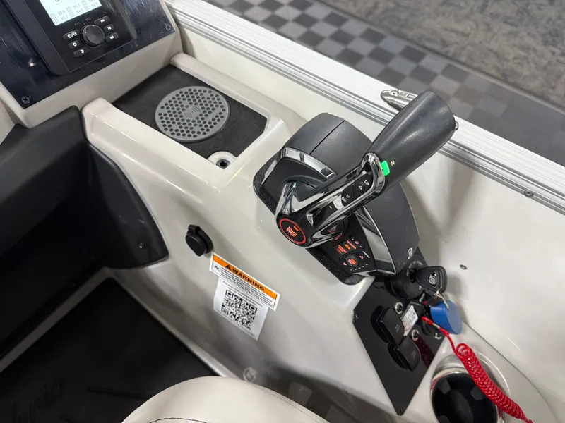 Slide: The Image of Barletta Cabrio 24UC 2025 - 18