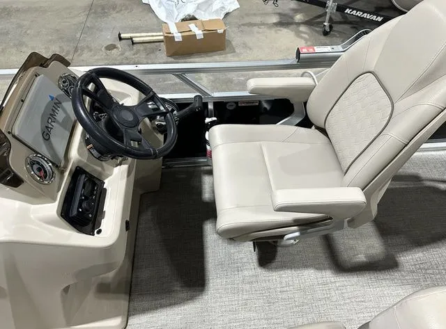 Slide: The Image of Tahoe GRAND ISLAND 2021 - 22