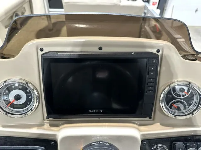 Slide: The Image of Tahoe GRAND ISLAND 2021 - 26