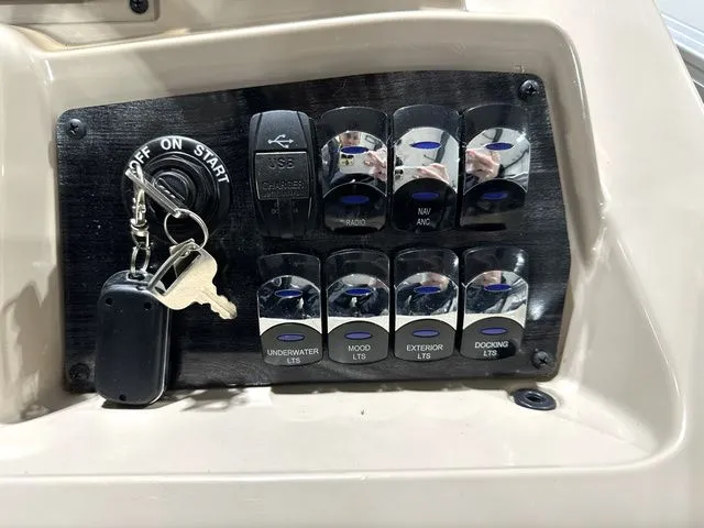 Slide: The Image of Tahoe GRAND ISLAND 2021 - 27