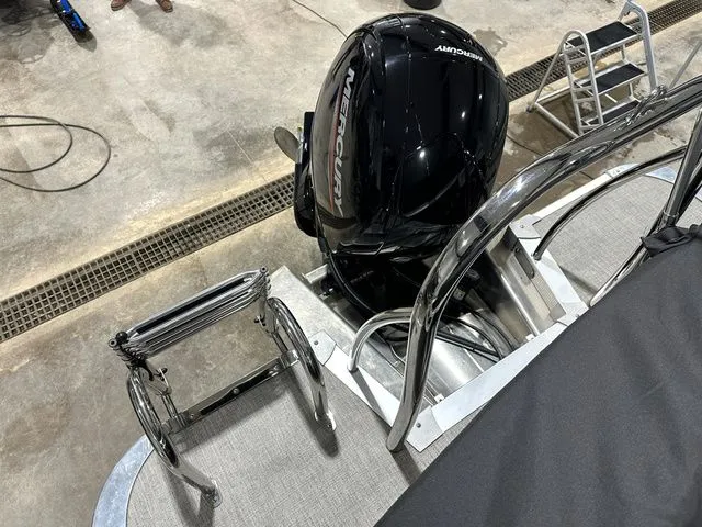 Slide: The Image of Tahoe GRAND ISLAND 2021 - 7