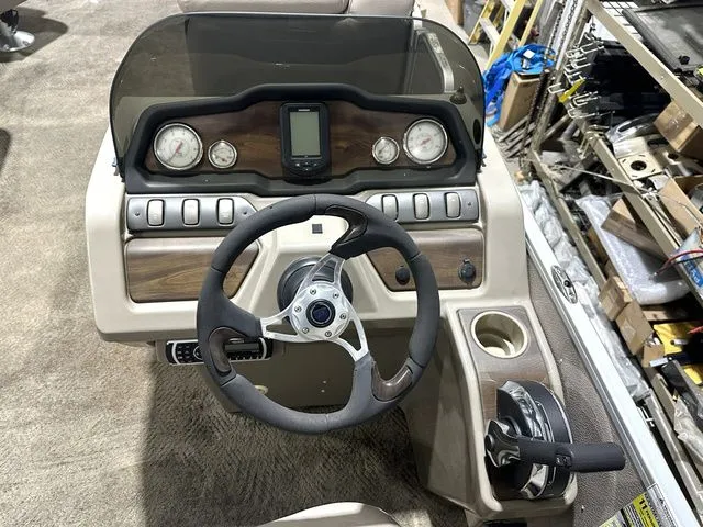 Slide: The Image of Premier 220 SunSation 2013 - 21