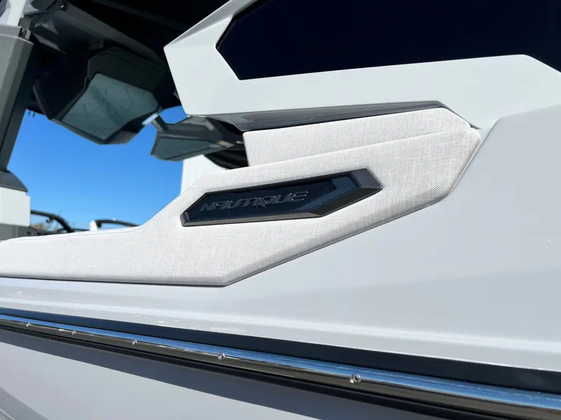 Slide: The Image of Nautique Super Air Nautique G23 Paragon 2026 - 11