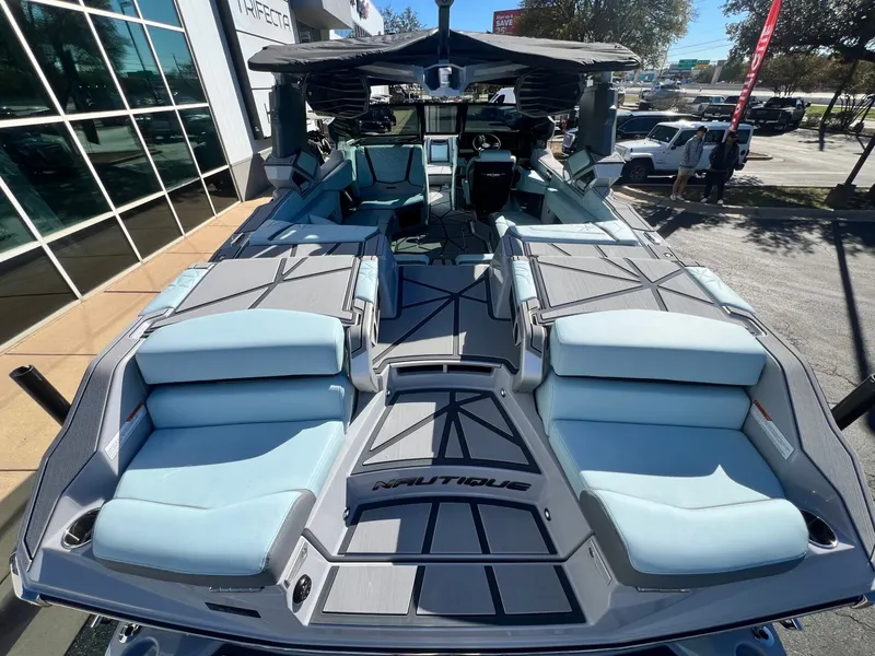Slide: The Image of Nautique Super Air Nautique G23 Paragon 2026 - 15