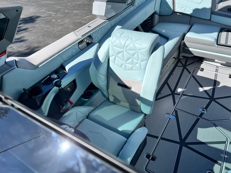 Slide: The Image of Nautique Super Air Nautique G23 Paragon 2026 - 56