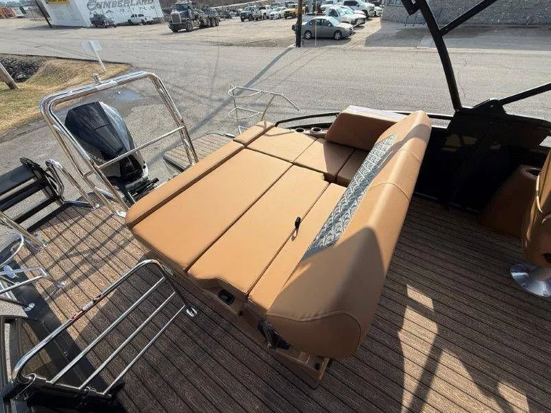 Slide: The Image of Harris Solstice 230 SLDH 2026 - 19