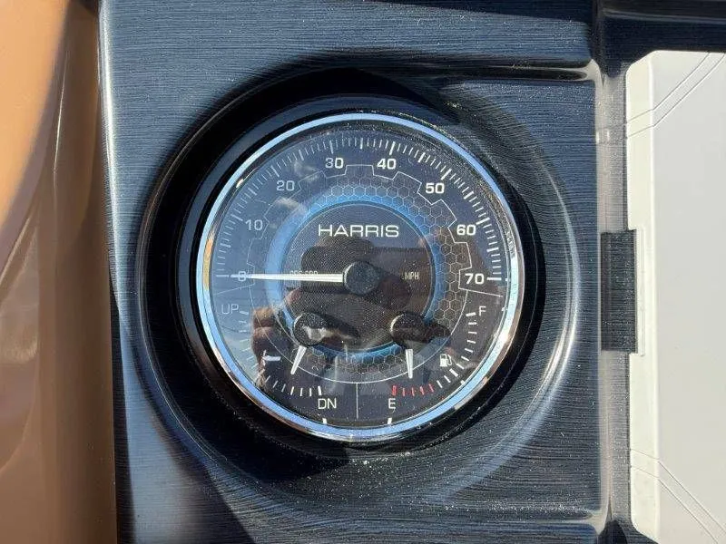 Slide: The Image of Harris Solstice 230 SLDH 2026 - 27