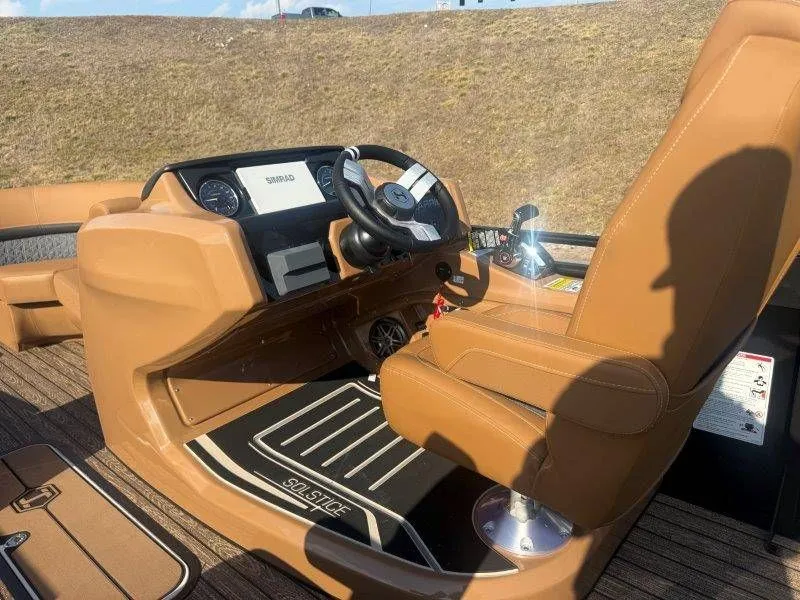 Slide: The Image of Harris Solstice 230 SLDH 2026 - 29