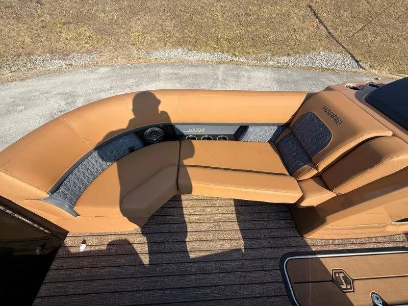 Slide: The Image of Harris Solstice 230 SLDH 2026 - 33