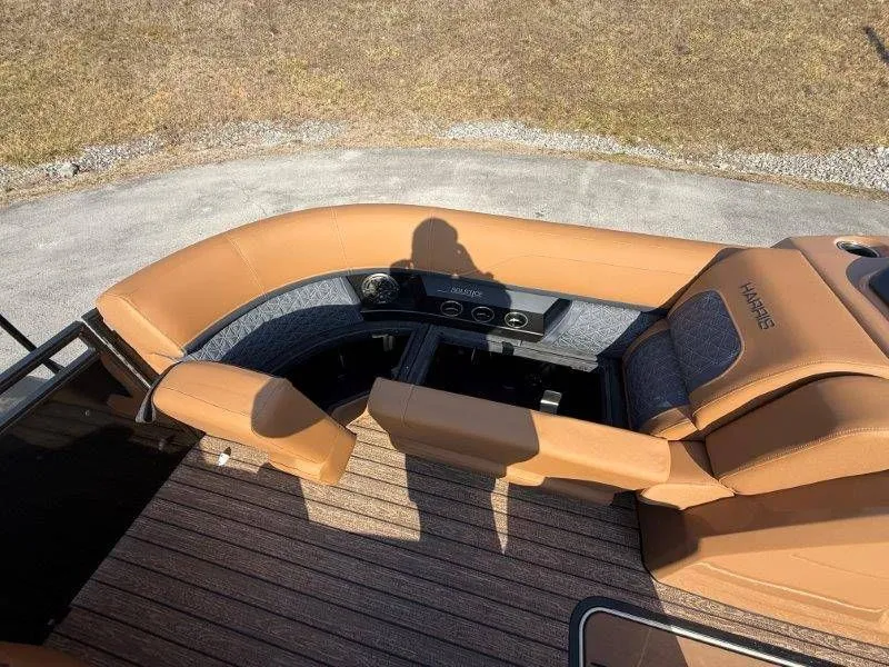 Slide: The Image of Harris Solstice 230 SLDH 2026 - 40