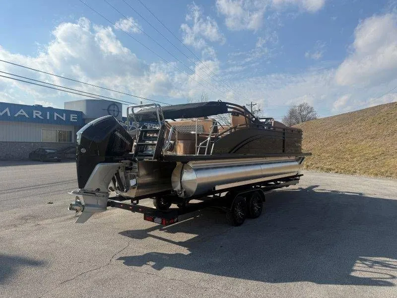 Slide: The Image of Harris Solstice 230 SLDH 2026 - 63