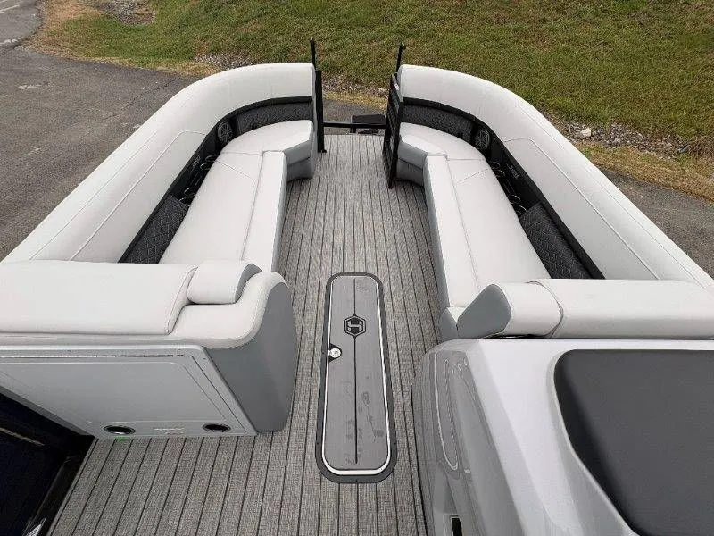 Slide: The Image of Harris Solstice 250 SLDH 2026 - 21