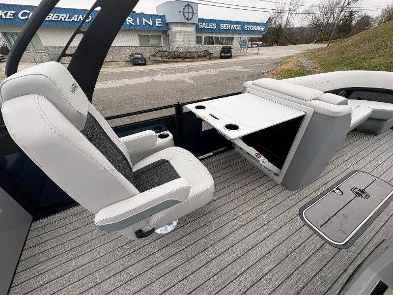 Slide: The Image of Harris Solstice 250 SLDH 2026 - 33