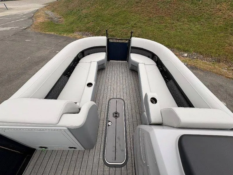 Slide: The Image of Harris Solstice 250 SLDH 2026 - 38