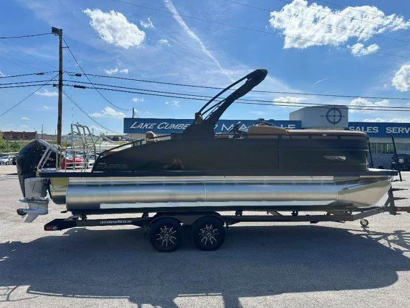 Slide: The Image of 2026 Harris Solstice 230 SL pontoon boat on trailer at Lake Cumberland Marine. - 40