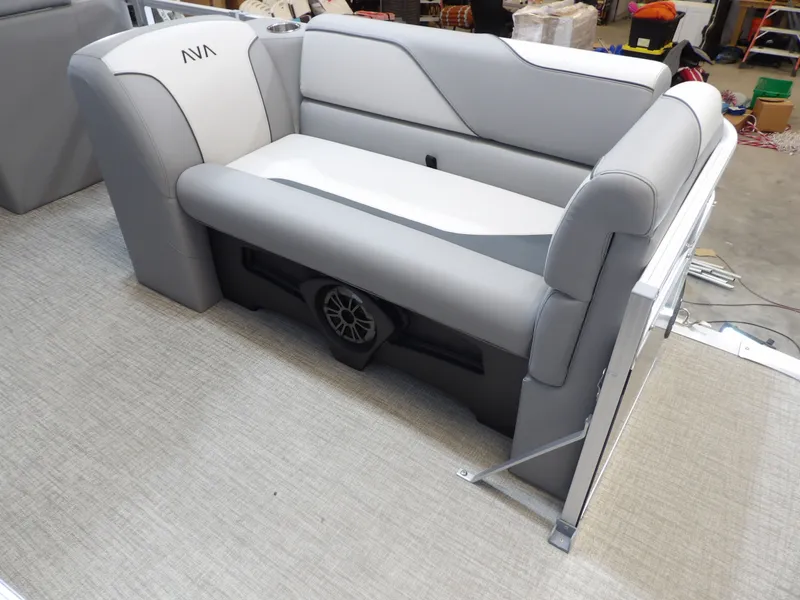 Slide: The Image of Avalon VNT VRB21 2026 - 13