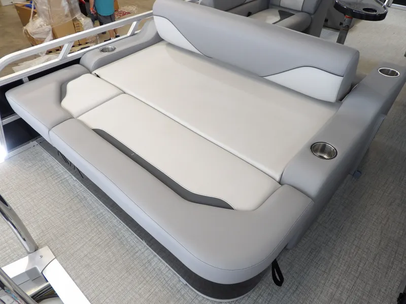 Slide: The Image of Avalon VNT VRB21 2026 - 39