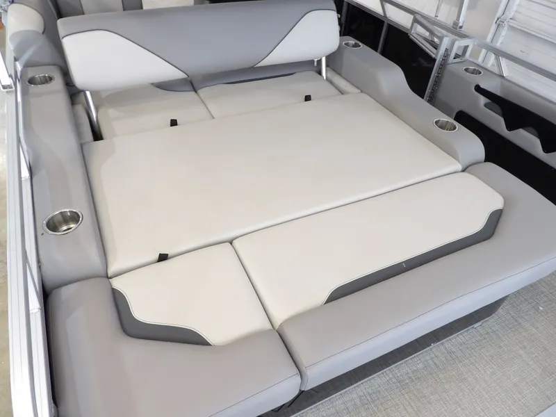 Slide: The Image of Avalon VNT VRB21 2026 - 42