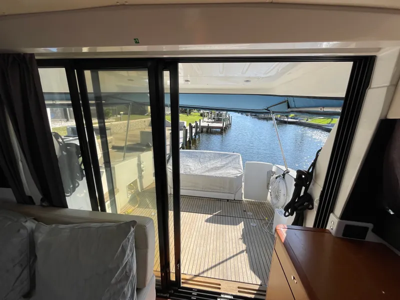 Slide: The Image of Jeanneau NC 11 2014 - 29