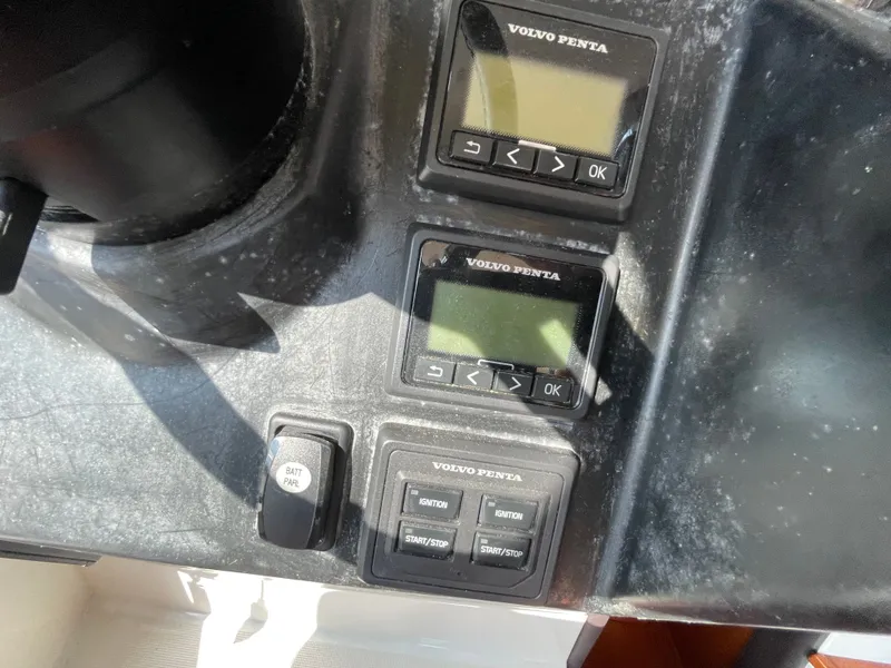 Slide: The Image of Jeanneau NC 11 2014 - 46