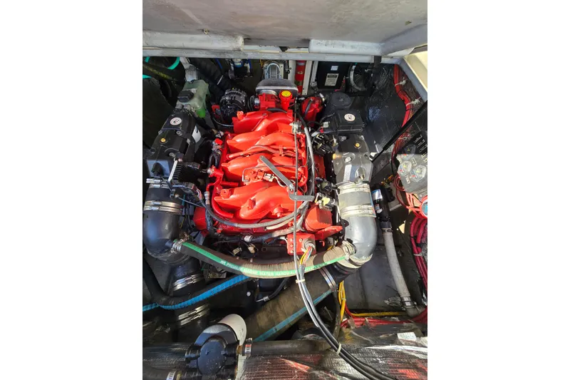 Slide: The Image of Engine compartment of a 2006 Albemarle 268 Express Fisherman boat. - 18