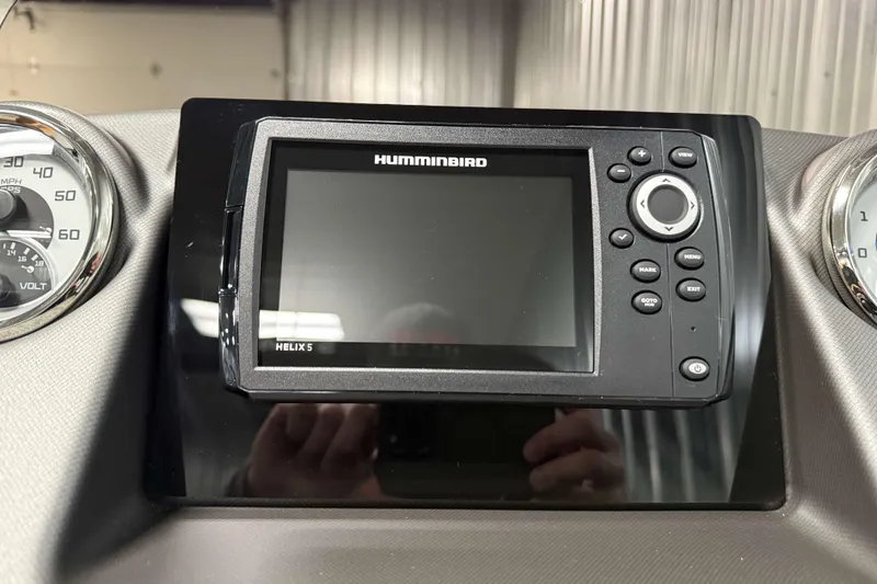 Slide: The Image of Dashboard of 2026 Sylvan L3 LZ with Humminbird Helix 5 display. - 12