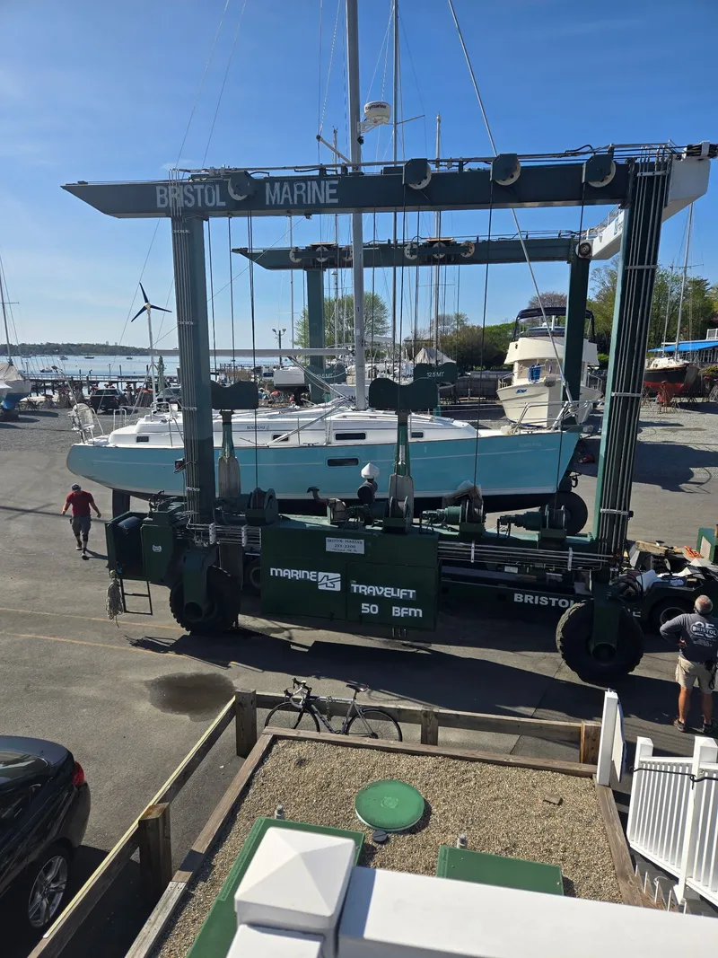 Slide: The Image of Beneteau Oceanis 36 CC 2001 - 37