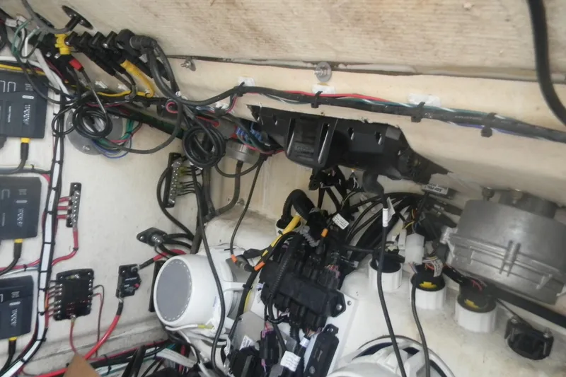 Slide: The Image of 2017 Yellowfin 32 Offshore boat wiring and electrical components. - 18