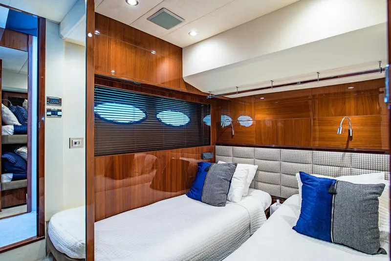 Slide: The Image of Princess Flybridge 2016 - 11