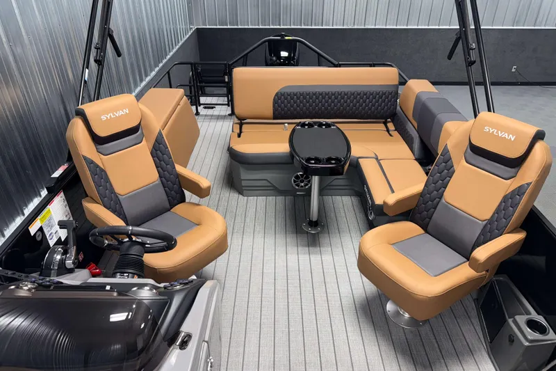 Slide: The Image of 2026 Sylvan L3 CLZ DH boat interior with luxurious seating and modern design. - 7