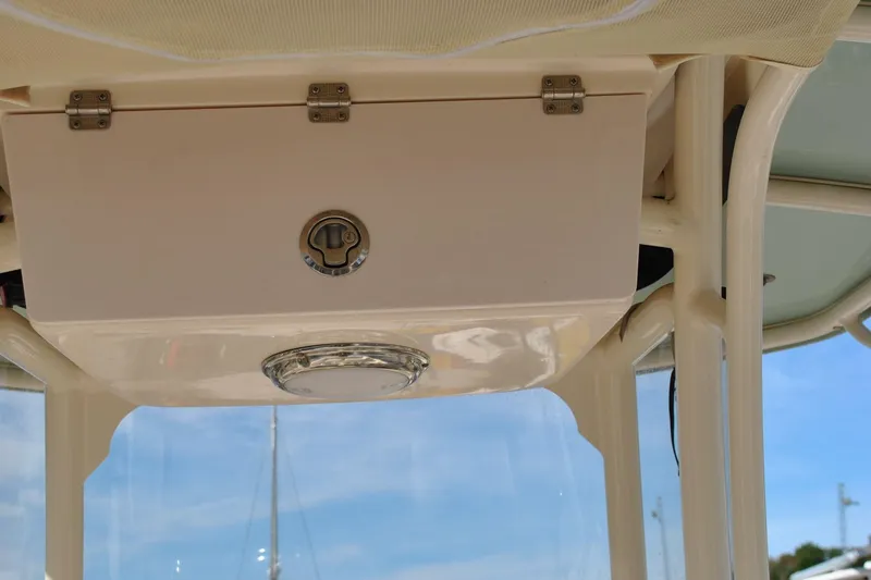 Slide: The Image of Yamaha display on 2021 Grady-White 251 Coastal Explorer showing speed and boat status. - 40