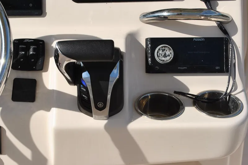 Slide: The Image of 2021 Grady-White 251 Coastal Explorer boat seating with Yamaha 300 engine. - 42