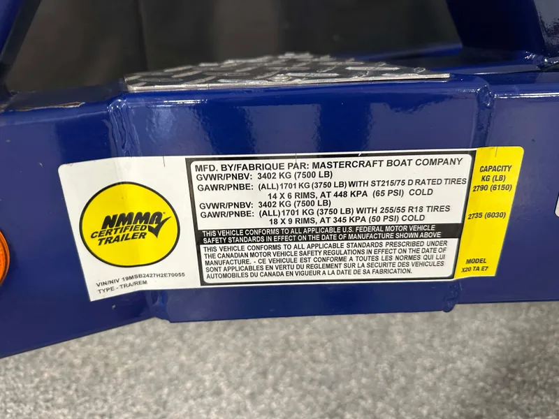 Slide: The Image of MasterCraft X20 2017 - 77