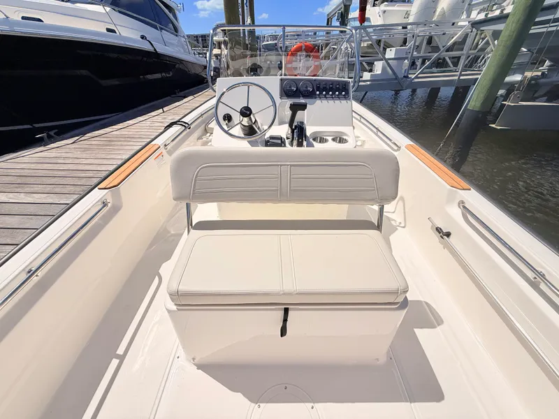 Slide: The Image of Boston Whaler 190 Montauk 2027 - 25