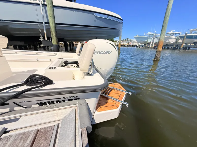 Slide: The Image of Boston Whaler 190 Montauk 2027 - 49