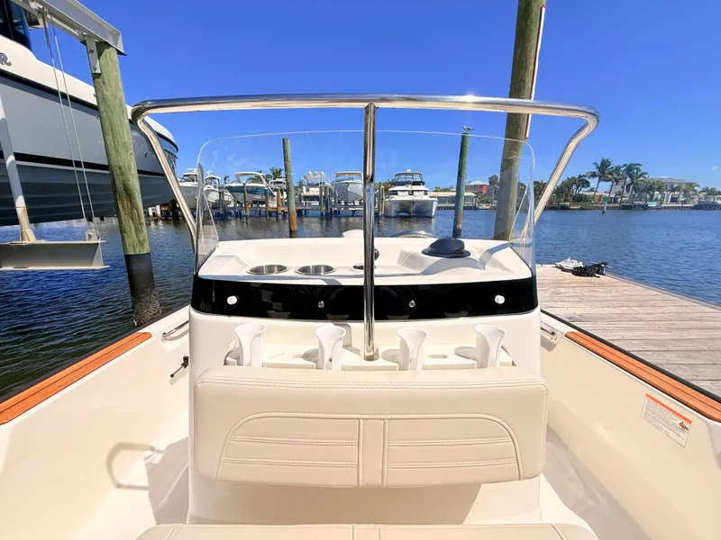 Slide: The Image of Boston Whaler 190 Montauk 2027 - 48